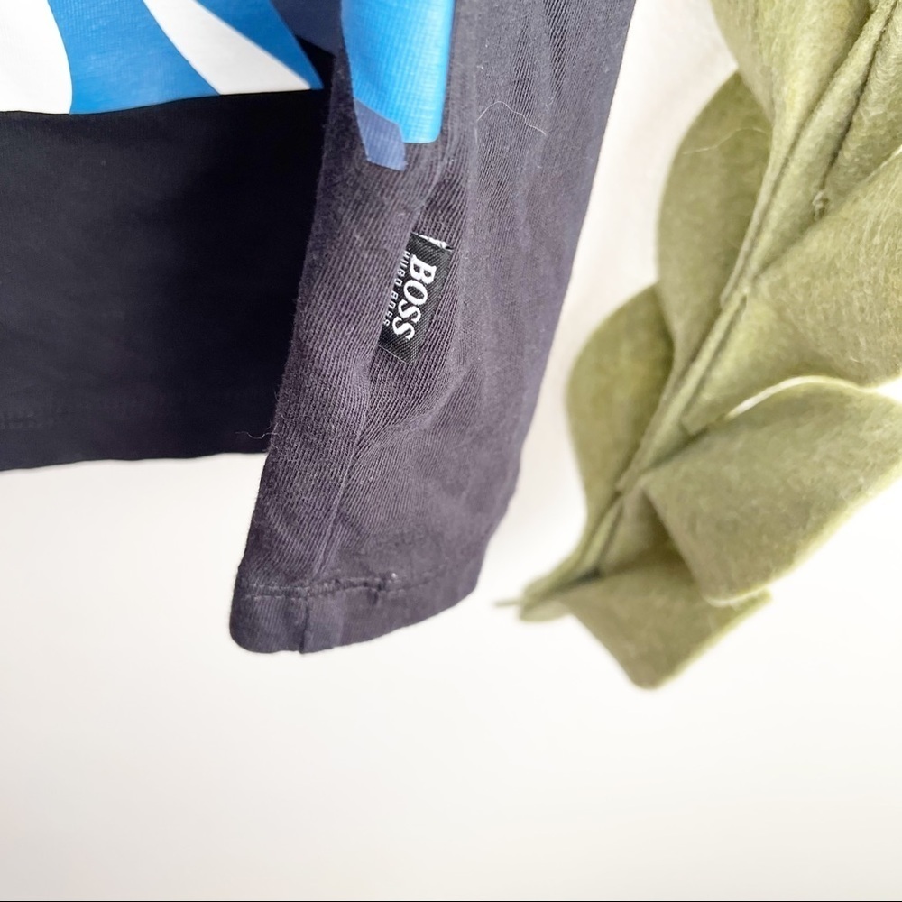 Hugo Boss Floral Color Block Tee - Picture 6 of 7